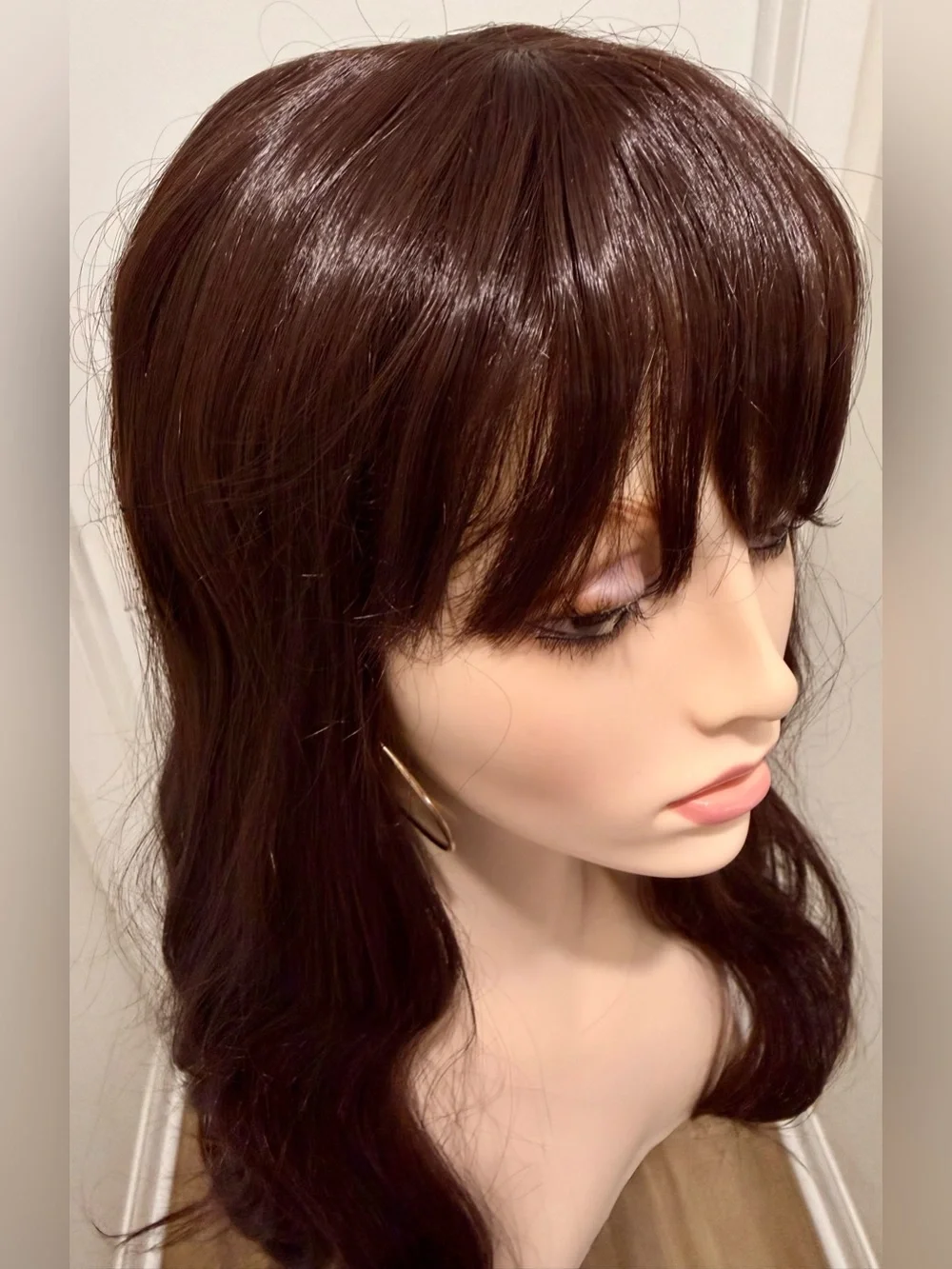 HAIR, 26” Wavy Center Part with Bangs with accessories, Brown